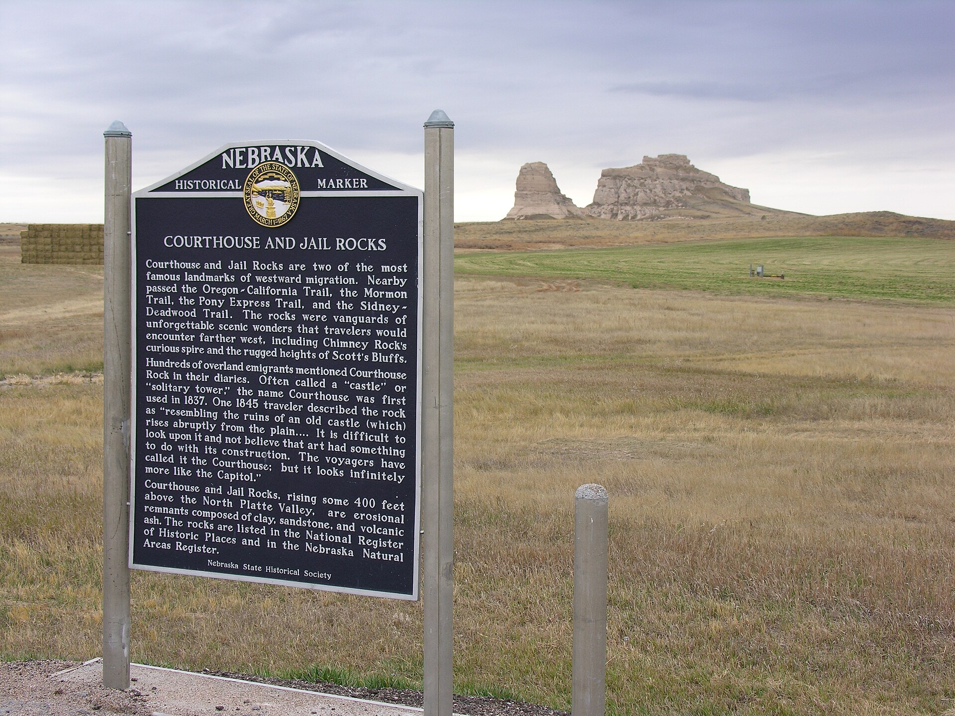 Courthouse and Jail Rocks — Bridgeport, Nebraska