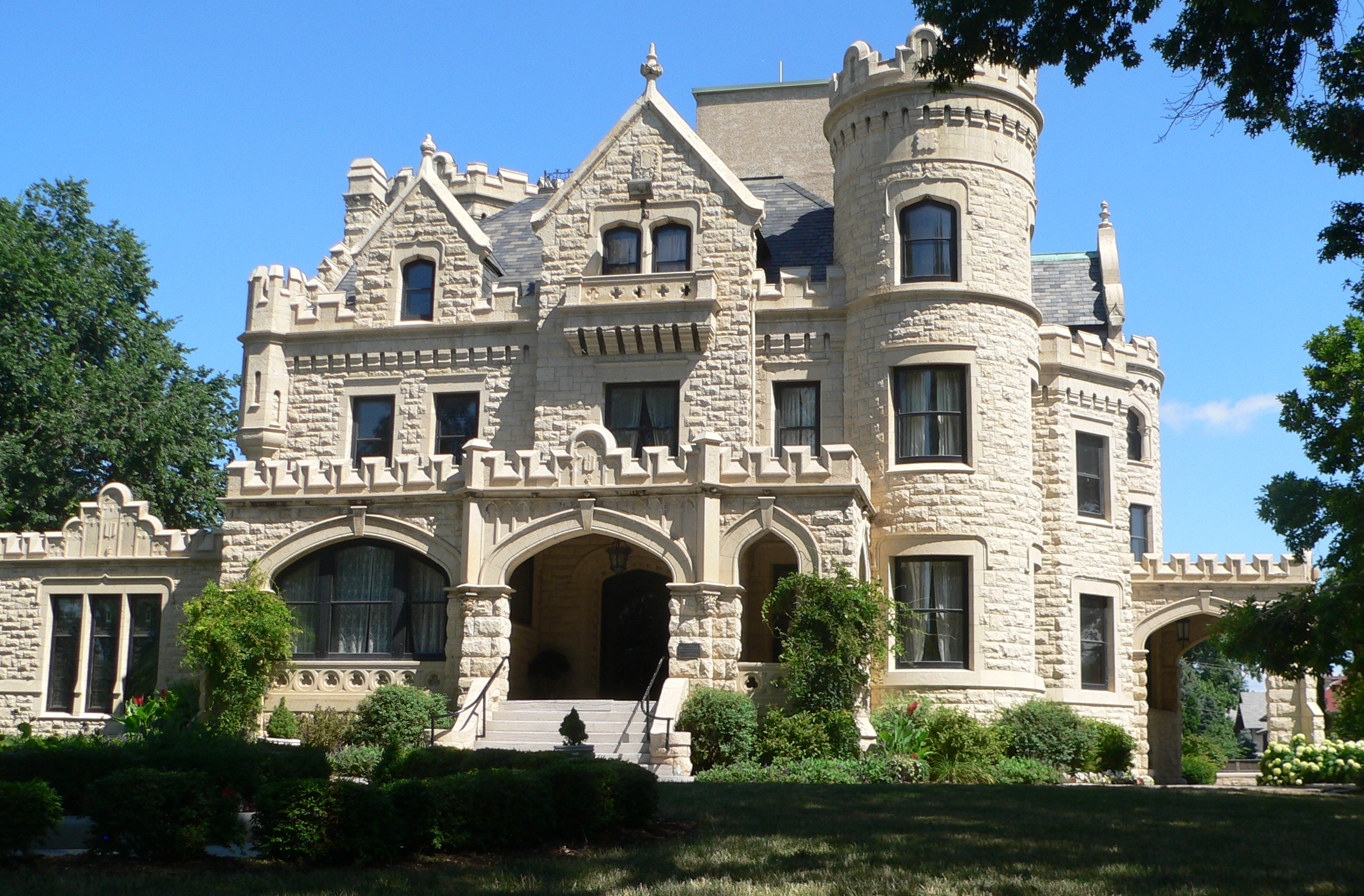 Joslyn Castle & Gardens — Omaha, Nebraska